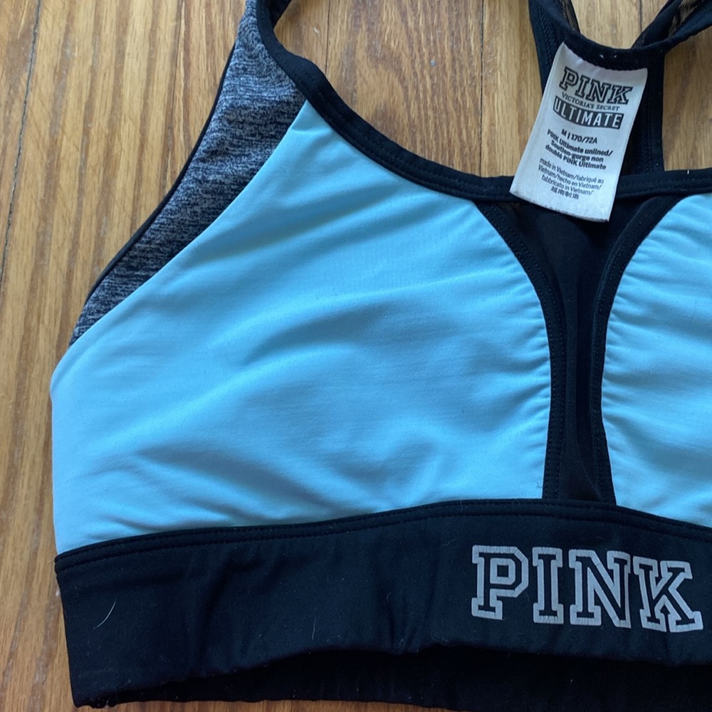 Pink bra - Picture 3 of 5